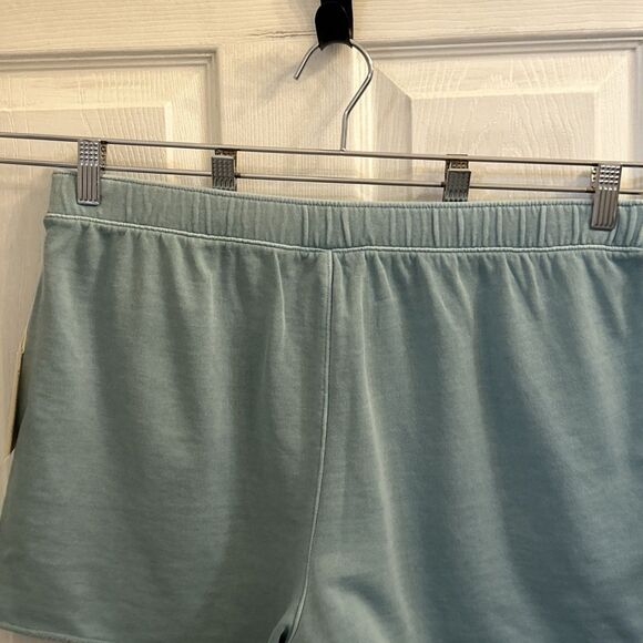 NWT Universal Thread Womens Aqua Blue Sweat Shorts Size Large Drawstring Pockets - Picture 15 of 16